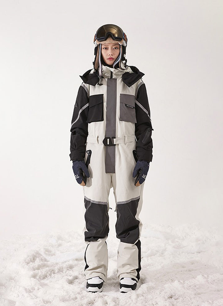 # FICCE フィッチェ　スキーウェア　パンツ　つなぎ　総柄　オシャレ FICCE フィッチェ スキーウェア パンツ つなぎ 総柄 オシャレ